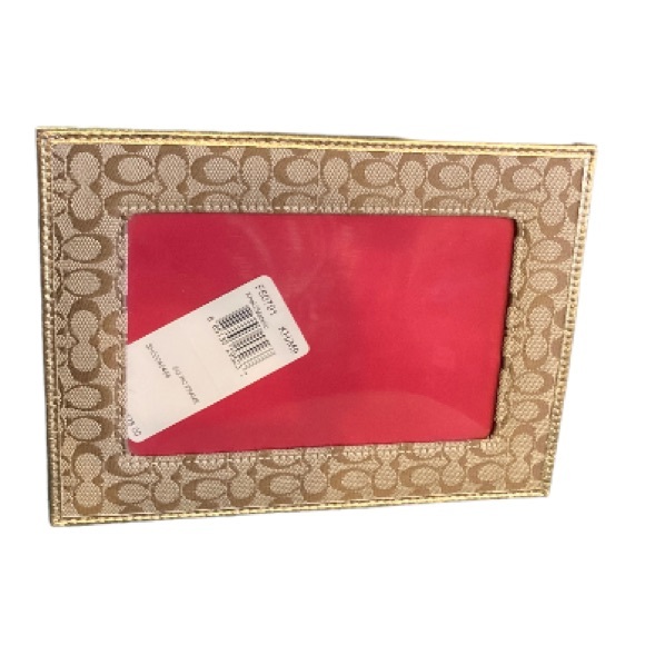 Authentic Vintage Coach Signature CC in Brown Photo Frame 4x6 - Picture 3 of 6